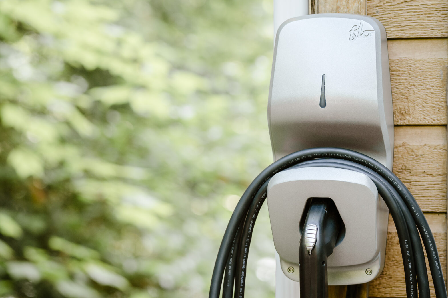 FLO and Nissan Canada Announce New Initiatives to Boost EV Adoption